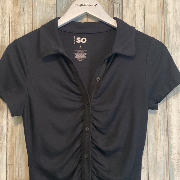 NWT SO black Short Sleeve Runched Front Button Up Dress | Size Small - Picture 4 of 11